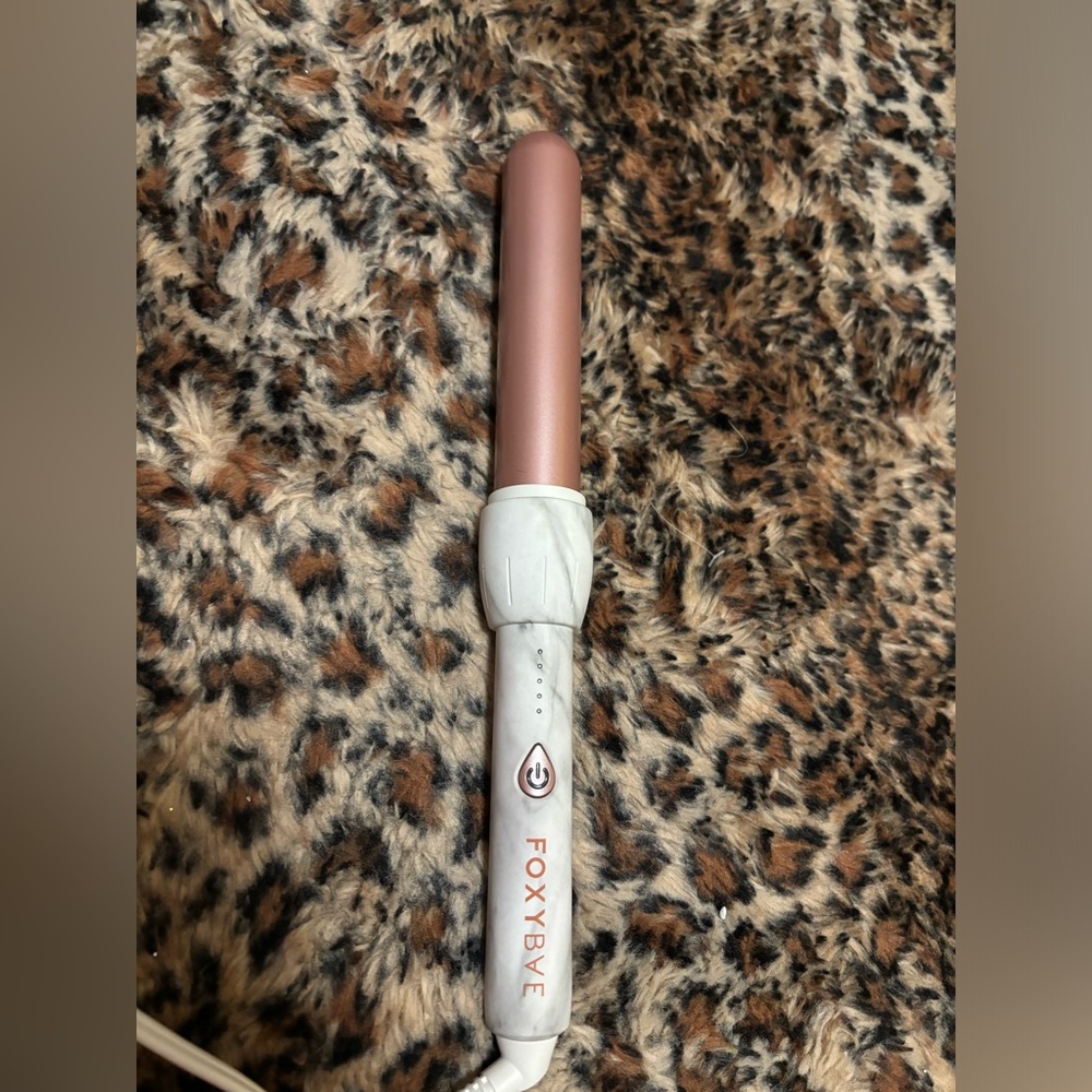 Foxy bae curling wand